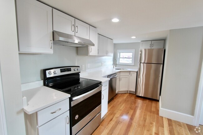 Building Photo - 55 Forest Ave Unit 003 Rental