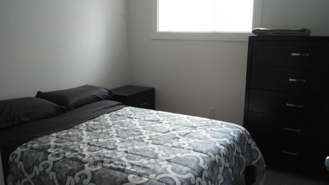 Photo - 9310-9393 93 St Unit 102