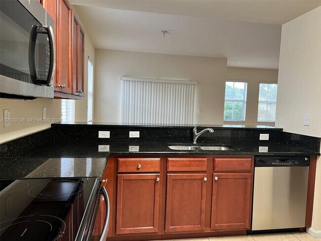 Photo - 11503 NW 89th St Unit 223