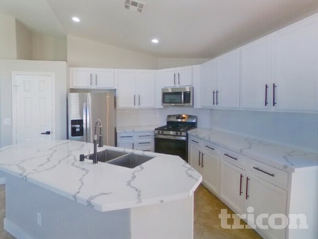 Photo - 508 Country Hill Dr