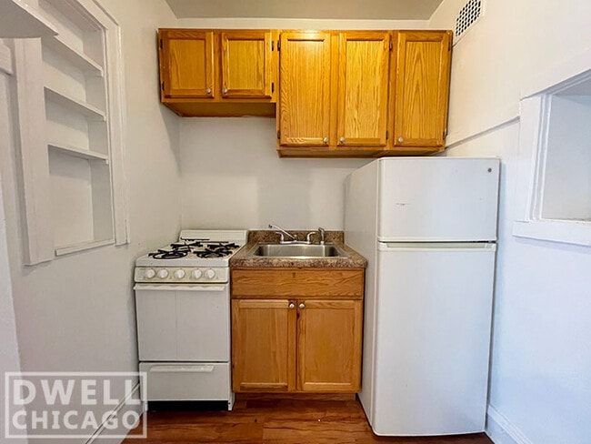 Photo - 2500 N Sawyer Ave Unit 1A