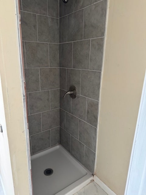 Building Photo - 5424 Market St Unit 2M