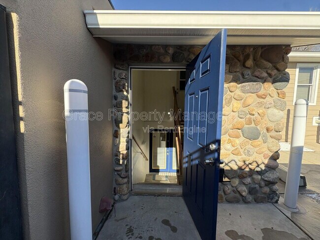 Photo - 310 S 2nd Ave Unit 4