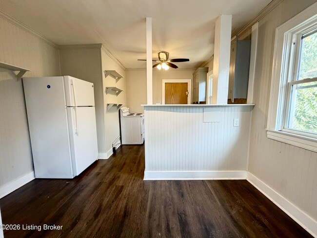 Photo - 668 Lindell Ave Unit 2