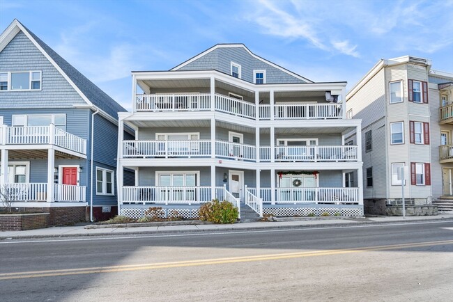 Photo - 249 Winthrop Shore Dr Unit 4