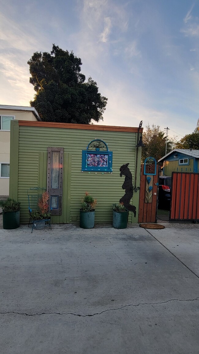 Photo - 4195 Hamilton St Unit 2