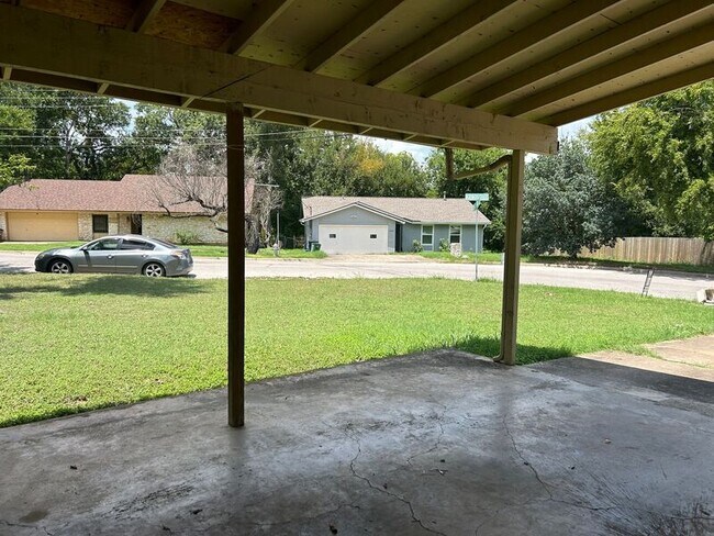 Photo - 6505 Arnold Dr Unit B