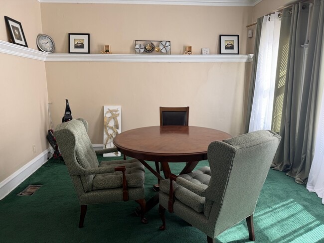 1841 Colonnade Rd