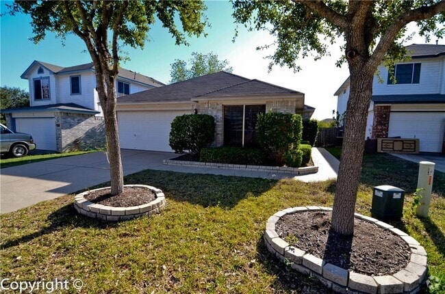 Building Photo - 1005 Loch Linnhe Cove Rental