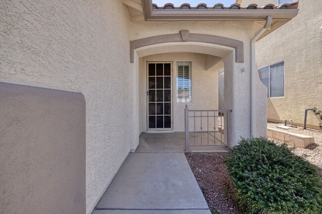 Photo - Single Story Home @ Buffalo/Desert Inn  1 Story - 2 Bedrooms + Den