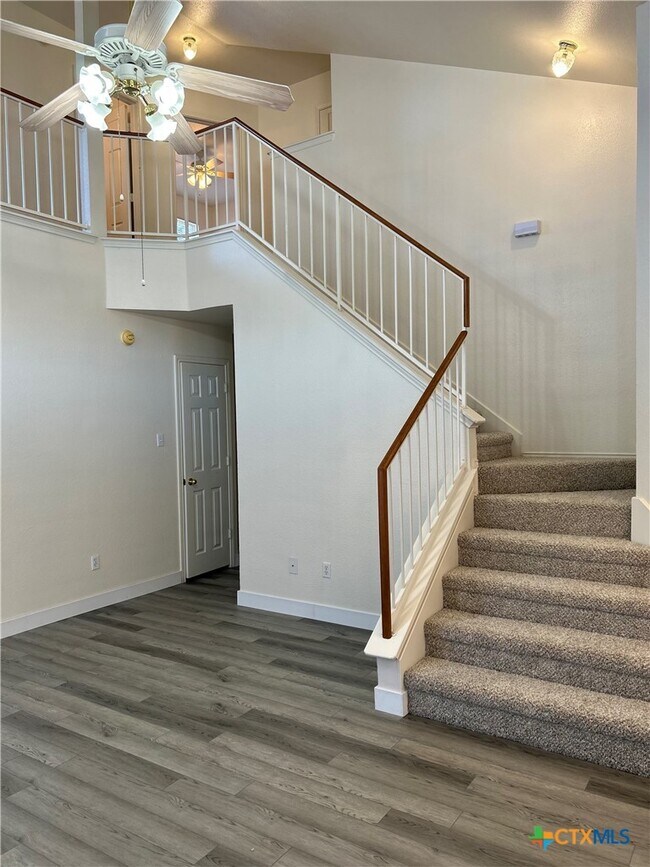 Photo - 2203 Tracey Ann Ln
