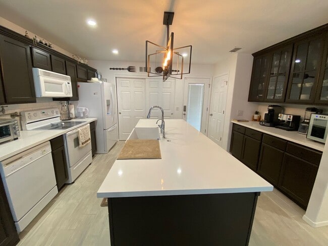3045 Palisades Dr Unit 101