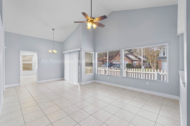 Photo - 110 Parkwood Dr