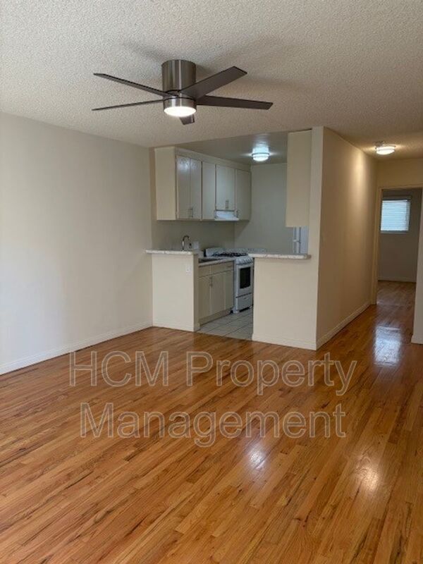 Photo - 1811 7th St Unit 1