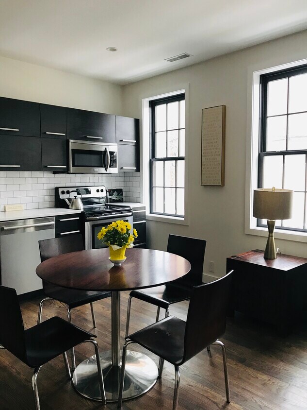 Photo - 240 Fulton St (Philadelphia, PA)