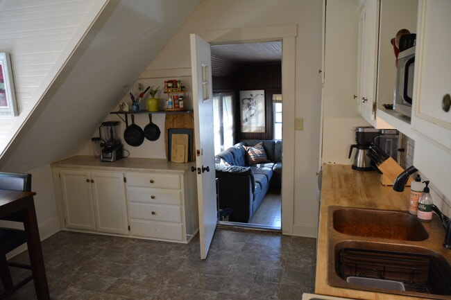 Photo - 2622 Polk St NE Unit 2