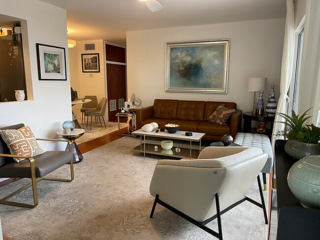 Photo - 1021 Michigan Ave Unit 7