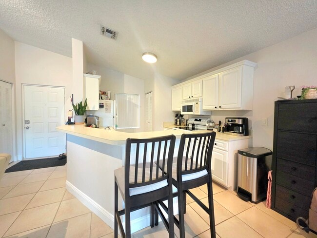 Photo - 9999 Summerbreeze Dr Unit 512