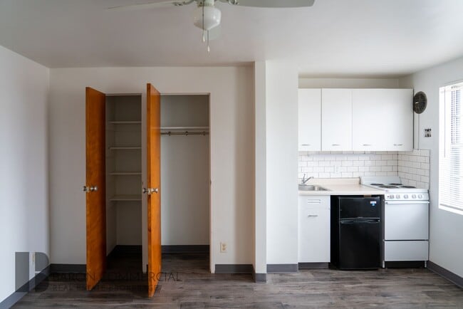 Photo - The Avenue apartments