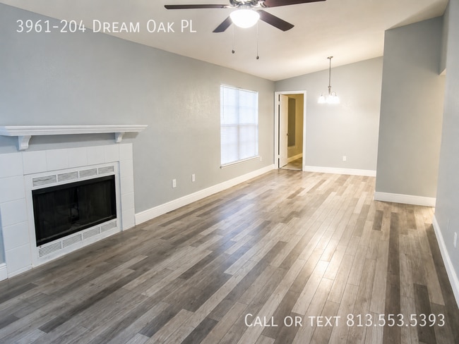 Photo - 3961-204 Dream Oak PL-