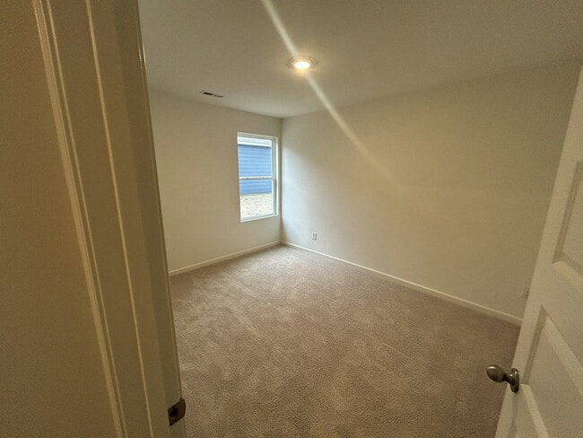 Photo - 309 Oakmont Cir