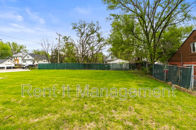 Photo - 3701 Saratoga St