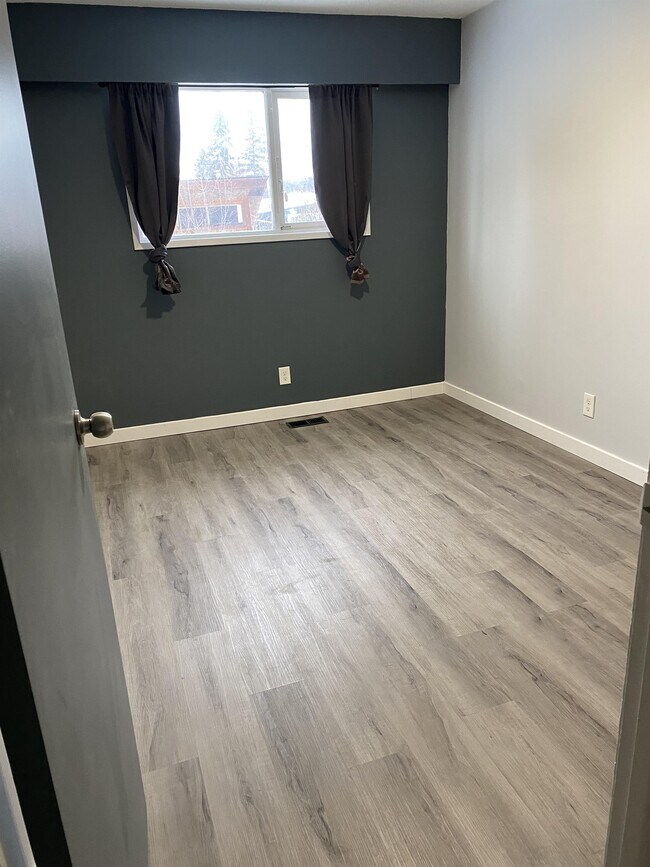 Photo - 2145 Victoria St Unit 2145 A