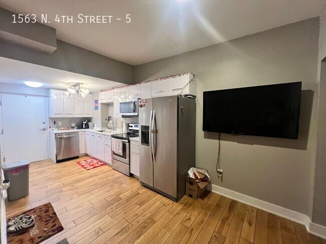 Photo - 1563 N 4th St Unit 5