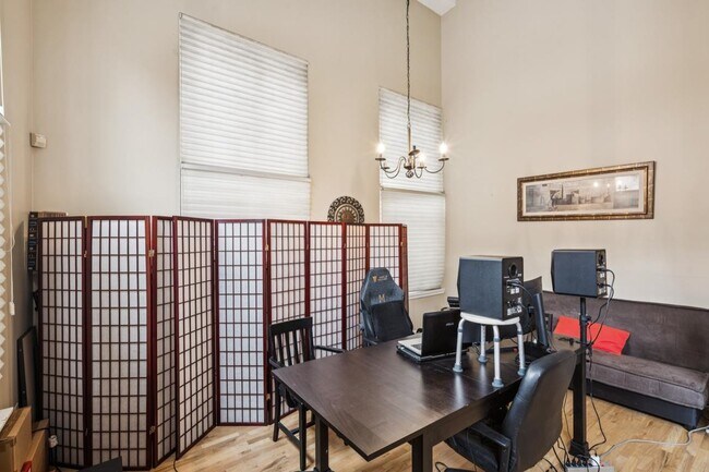 Photo - 518 Gregory Ave Unit A222