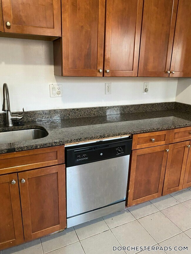 Photo - 26 Schuyler St Unidad 2