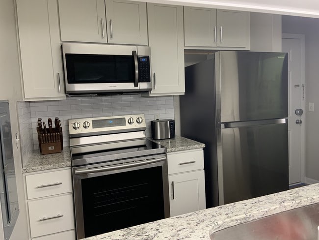 Photo - 1220 University Ct Unit 102