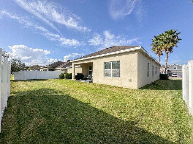 Photo - Furnished Rental in Golf Cart District!