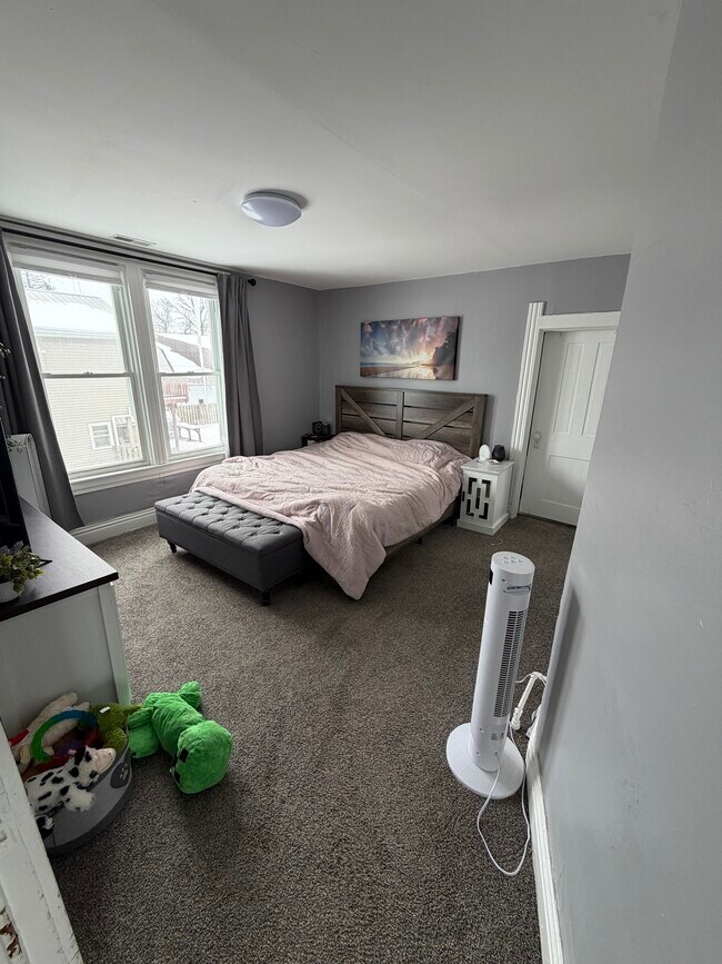 Photo - 10815 Waterville St