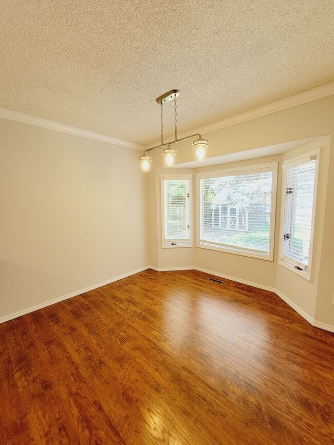 Photo - Primrose Market Place Area - Mission Hills Subdivision