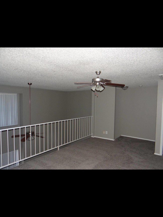 Parc Lake / Bay Shore Village Apartments For Rent in Lewisville, TX