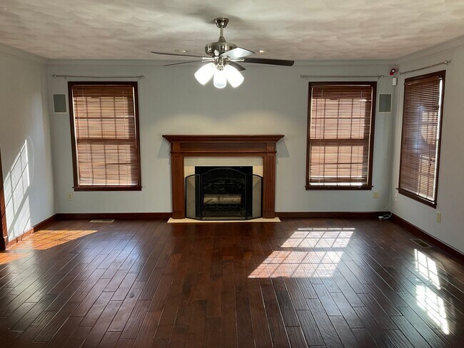 Photo - 2903 Lake Lorraine Cove