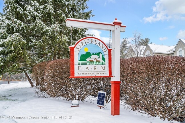 Photo - 707 Hatchery Ct