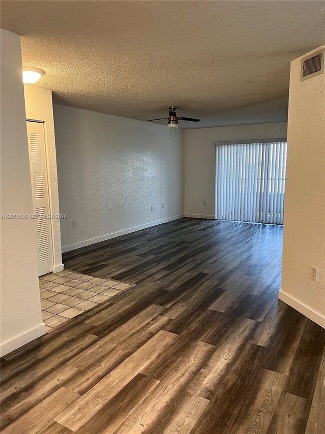 Building Photo - 2831 N Oakland Forest Dr Unit 210