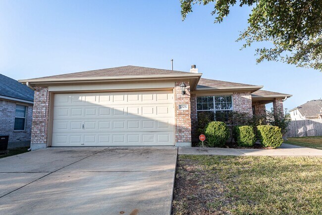 Photo - 4505 Hees Ct