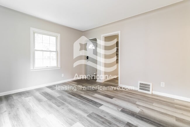 Photo - 12641 Mettetal St