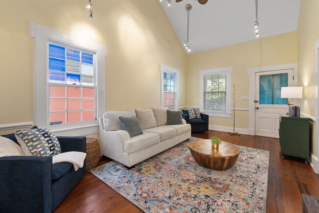 Photo - 72 Abbott St Unidad ID1281926P