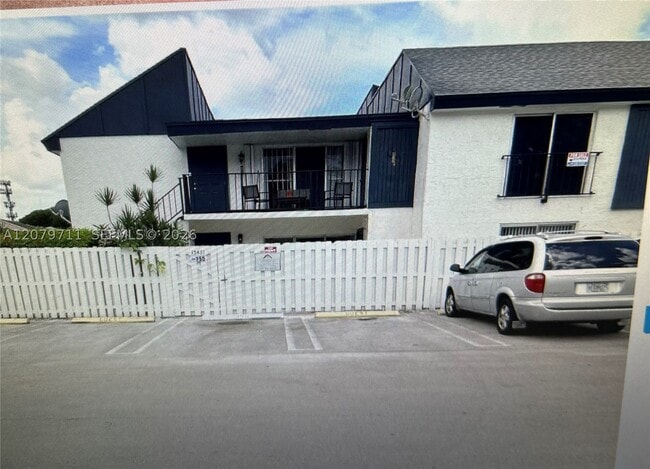 Building Photo - 15431 SW 86th Terrace Unit 155
