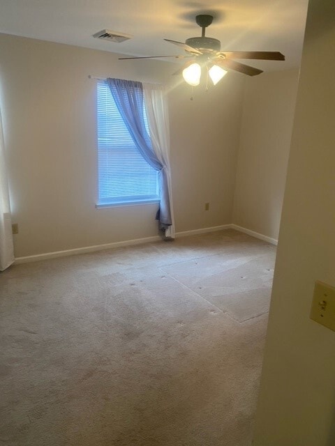 Main bedroom with walk in closet - 1159 Ledge Dr