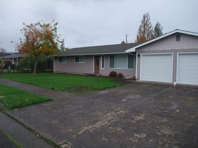 Photo - Very Nice Clean Updated Home in Lebanon