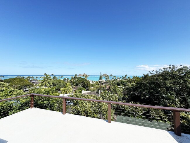 Cat Friendly Lanikai Duplex with Bay Views... - Cat Friendly Lanikai Duplex with Bay Views... House