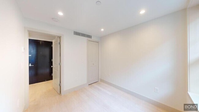 Photo - 5 bedroom in NEW YORK NY 10009 Unit 201
