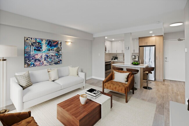 Photo - Lakeview Towers