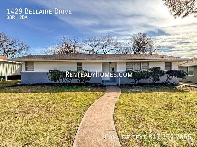 Building Photo - 1429 Bellaire Dr Rental