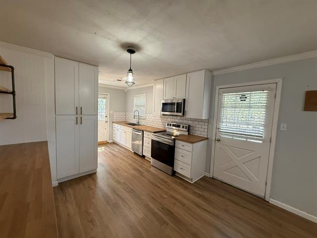 Photo - 1285 Clark Rd