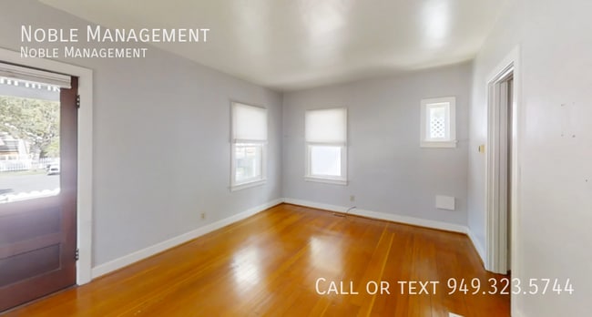 Photo - 325 N Harwood St